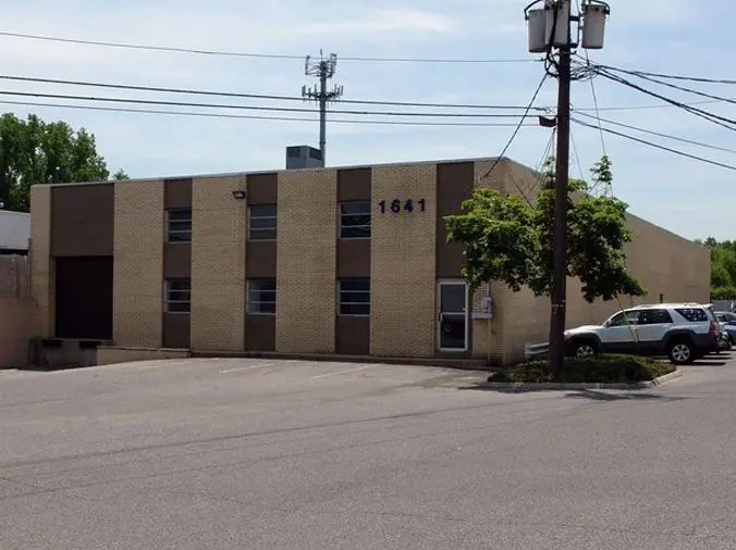 Weinstein Plumbing Supply Pennsauken New Jersey building exterior without signage